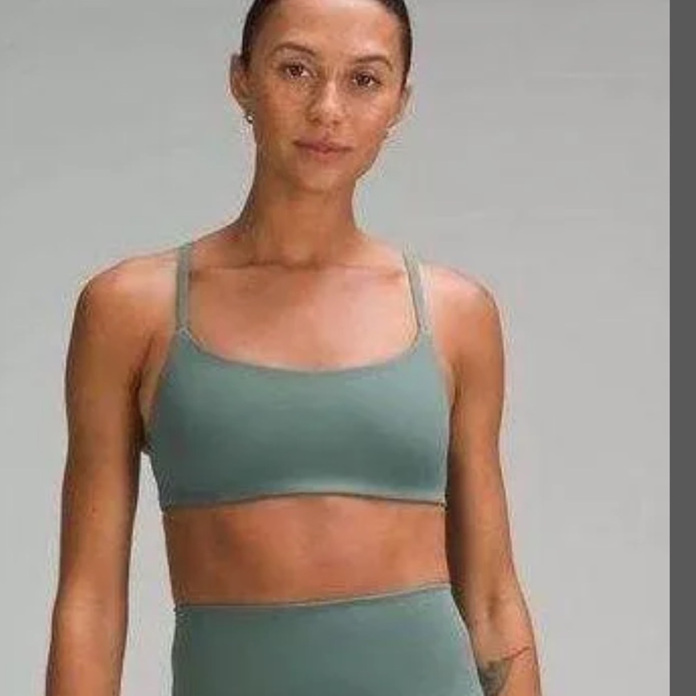 NWOT 🍋 Lululemon Medium Forest Wunder Train Strappy Racer Bra Size 4